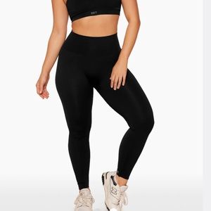 SET ACTIVE- Sculptflex Leggings Black Athletic Gym Training Yoga Workout Pant
